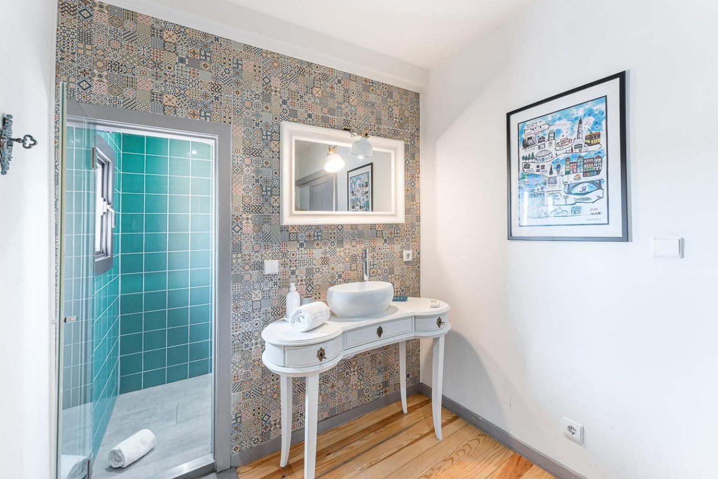 Guestready - Modern Comfort In Downtown ポルト エクステリア 写真