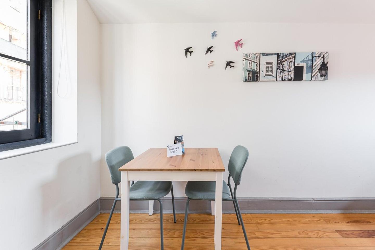 Guestready - Modern Comfort In Downtown ポルト エクステリア 写真