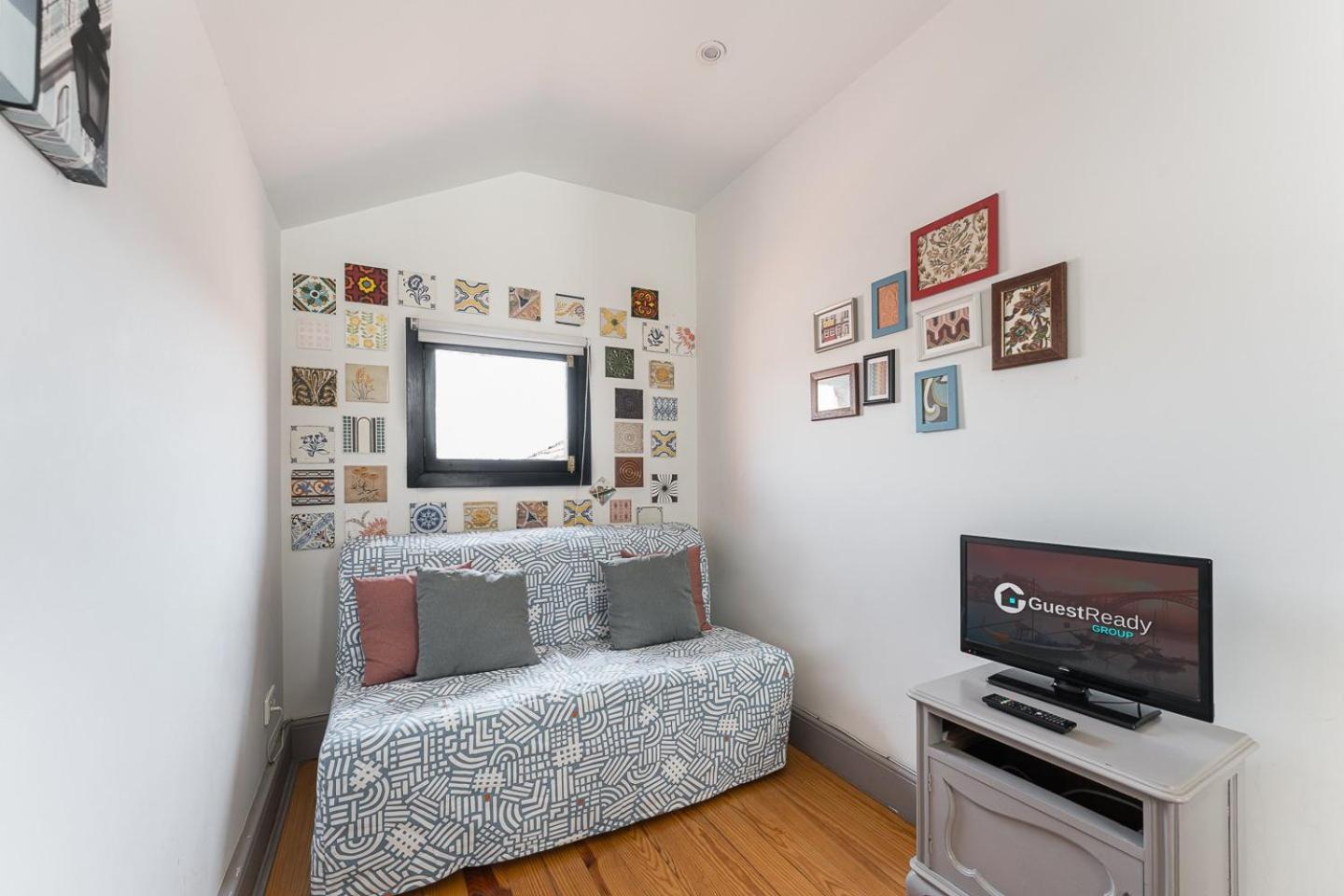 Guestready - Modern Comfort In Downtown ポルト エクステリア 写真